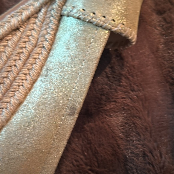 JACK ROGERS Palmer Wedge Gold Metallic Sz 6.5 - Picture 13 of 14